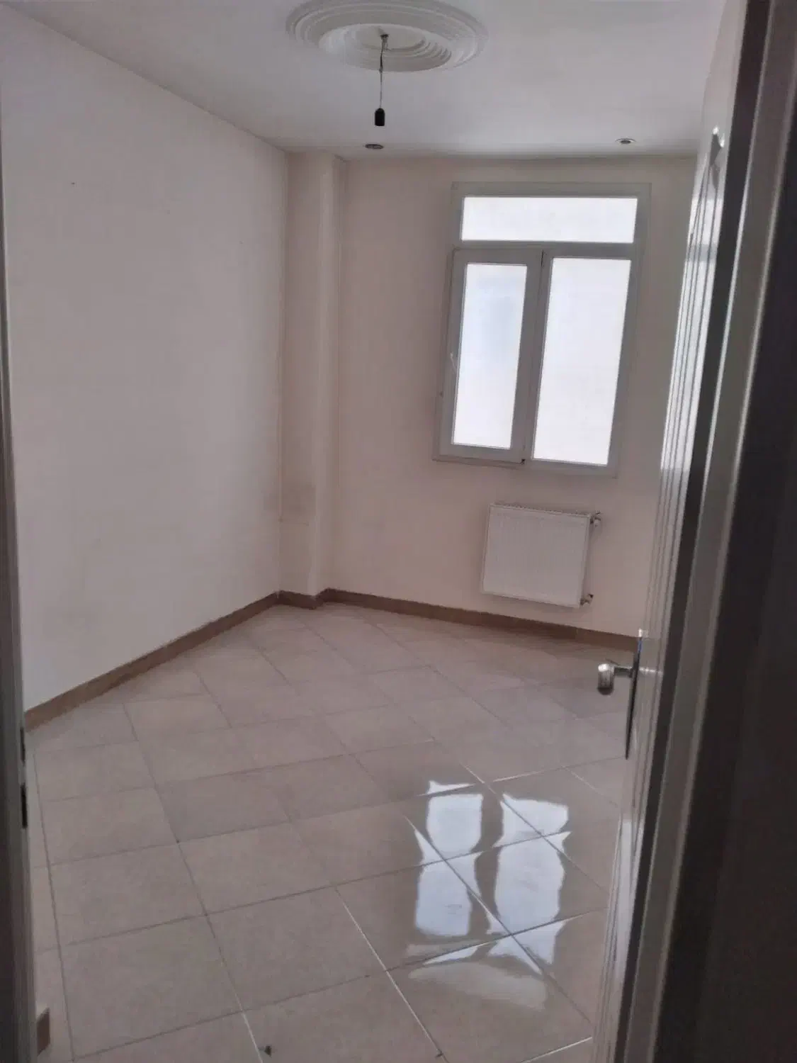 ۷۳ متر - ۱۱ ساله - تک واحدی / دامپزشکی - سلیمی