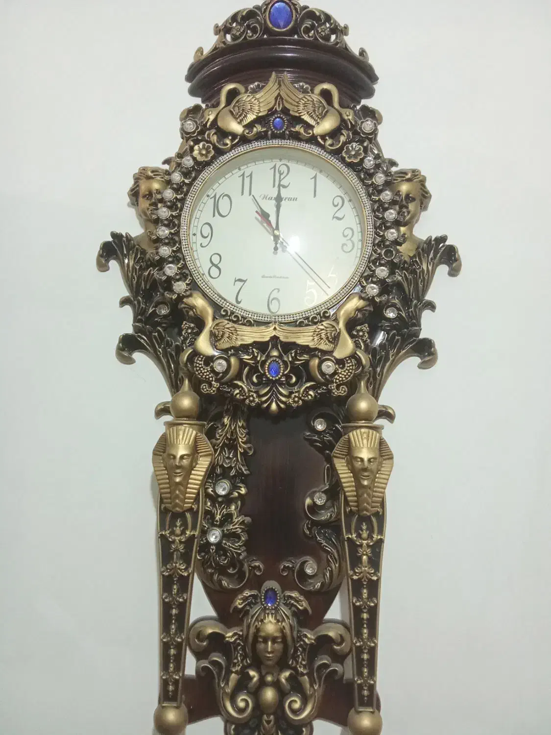 ساعت دیواری در حد نو کار نکرده قیمت 450|ساعت دیواری و تزئینی|میاندوآب, |دیوار