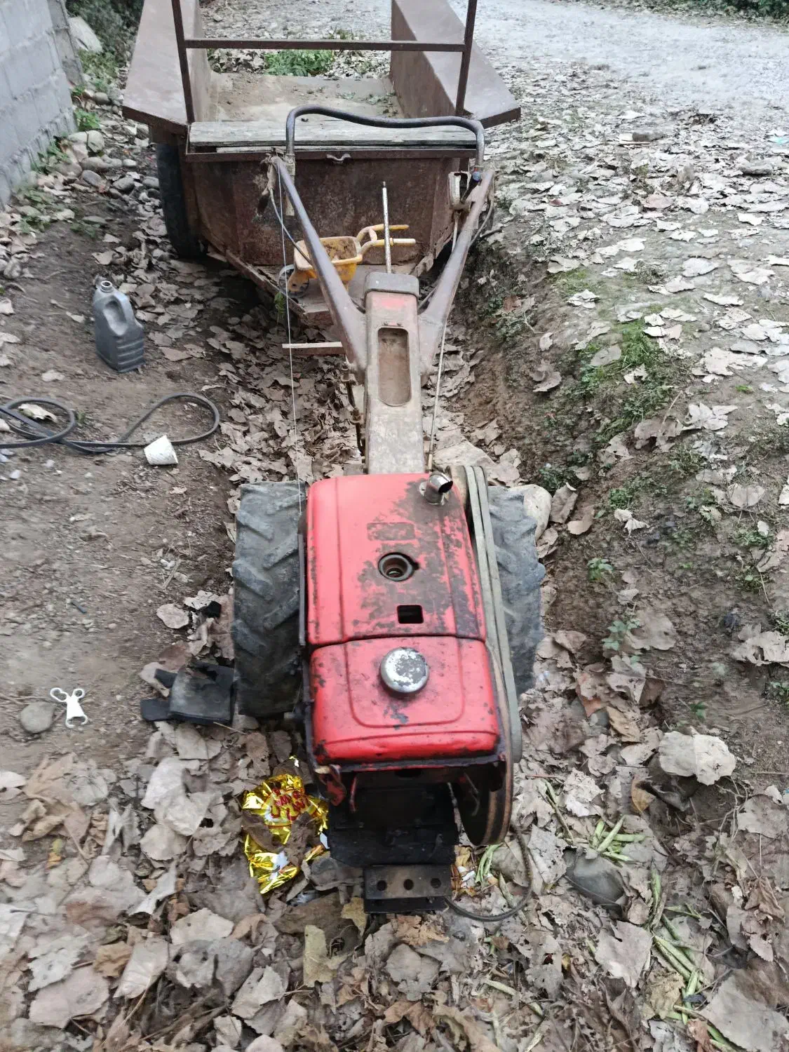 تیلر میتسوبیشی|ماشینآلات صنعتی|شاندرمن, |دیوار