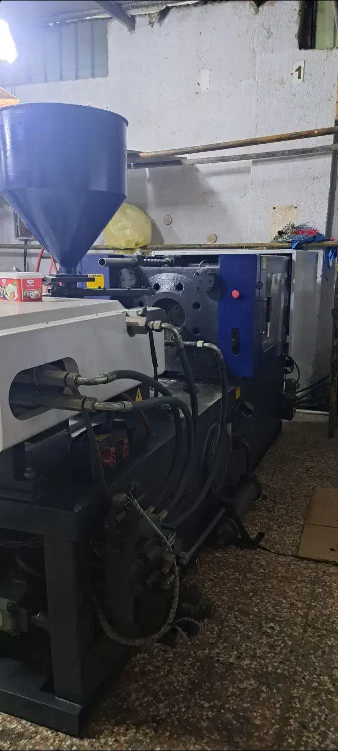 دستگاه تزریق پلاستیک چینی ۱۱۰ تن|ماشین‌آلات صنعتی|فردیس, شهرک شهید حسینی|دیوار