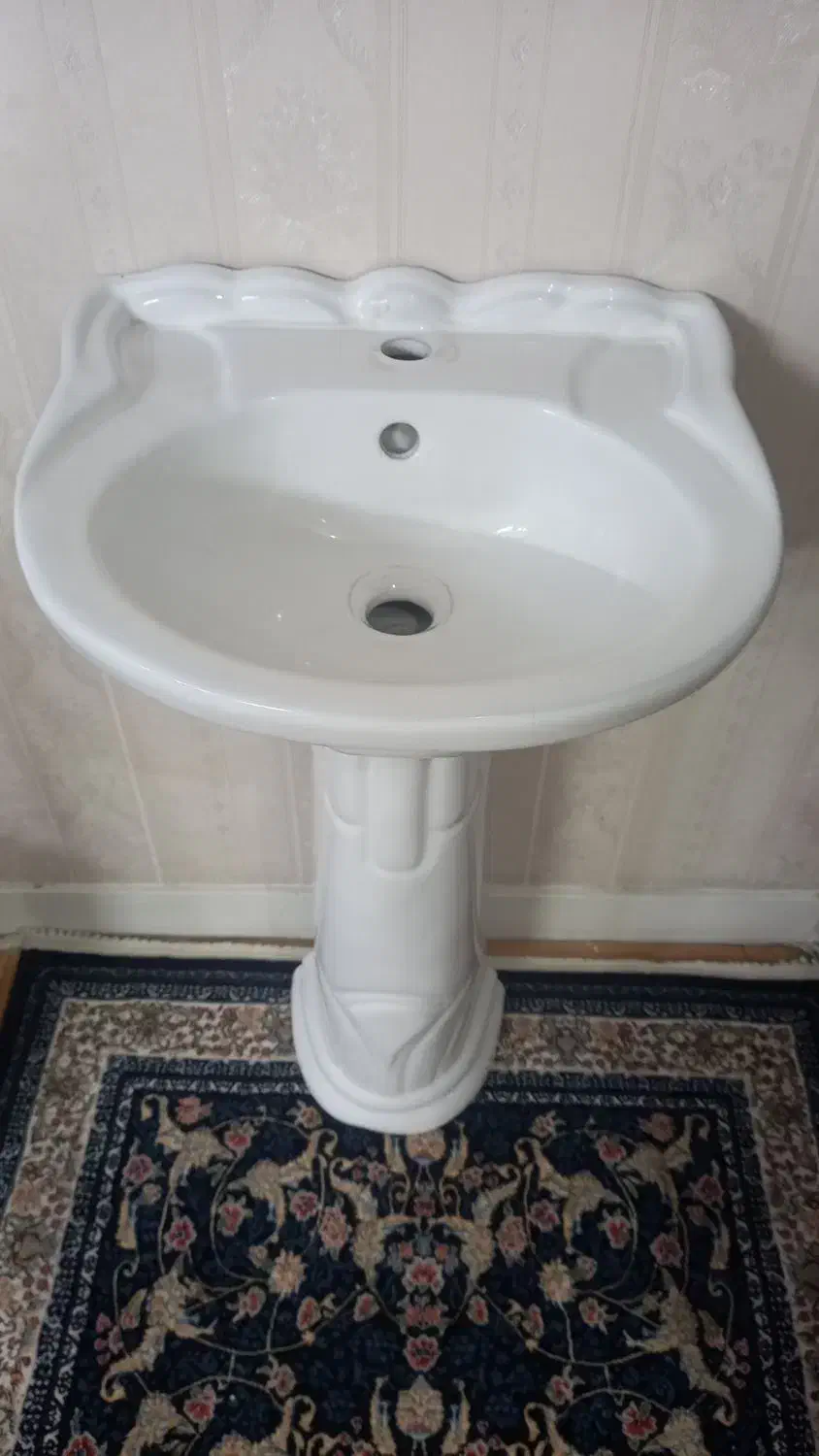 روشویی پایه دار|لوازم سرویس بهداشتی|تهران, تاکسیرانی|دیوار