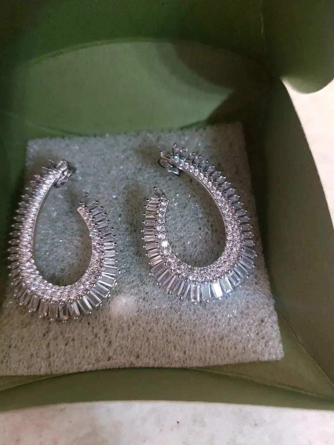 گوشواره مجلسی|بدلیجات|قم, نخودی|دیوار