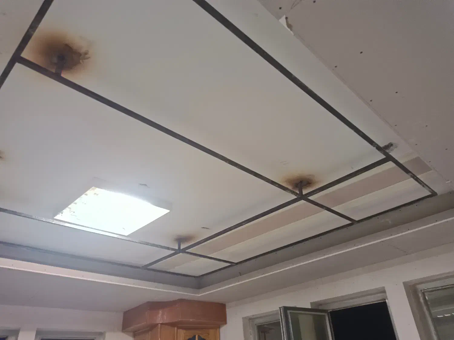 جوشکاری سیار و شیروانی و خرده کاری در کمترین زمان|خدمات پیشه و مهارت|اردبیل, |دیوار