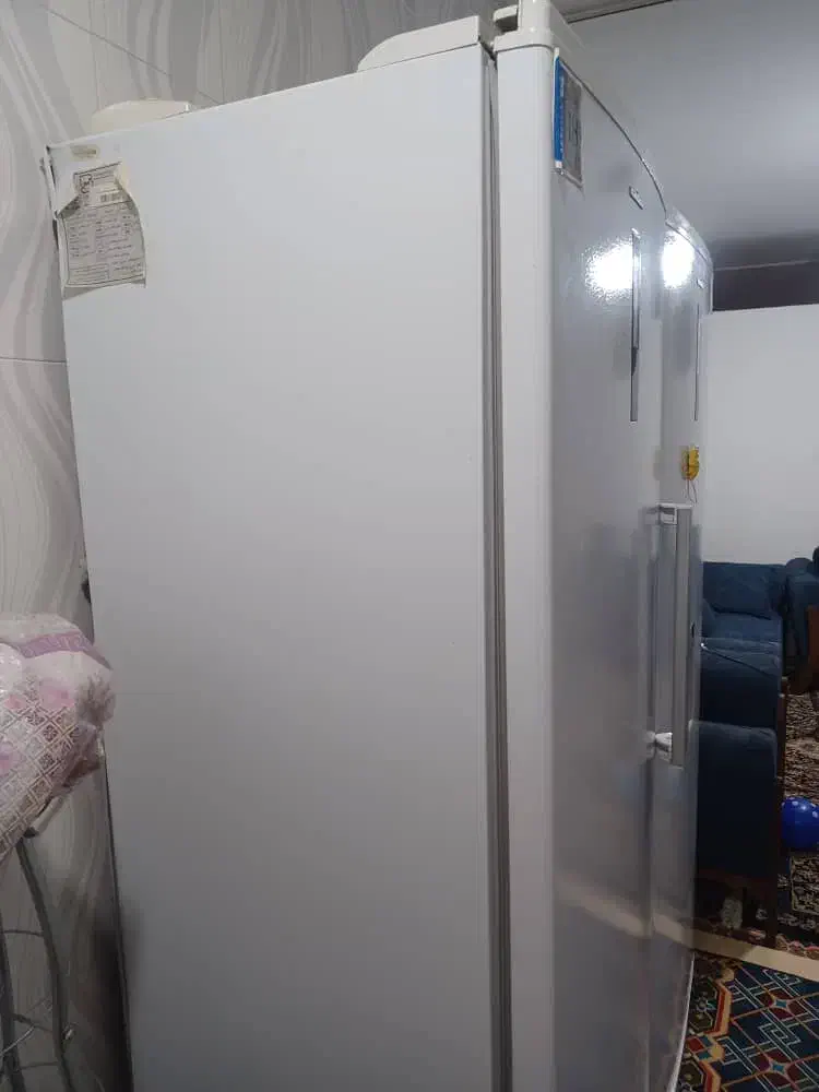 بدهی|یخچال و فریزر|اصفهان, خوراسگان|دیوار