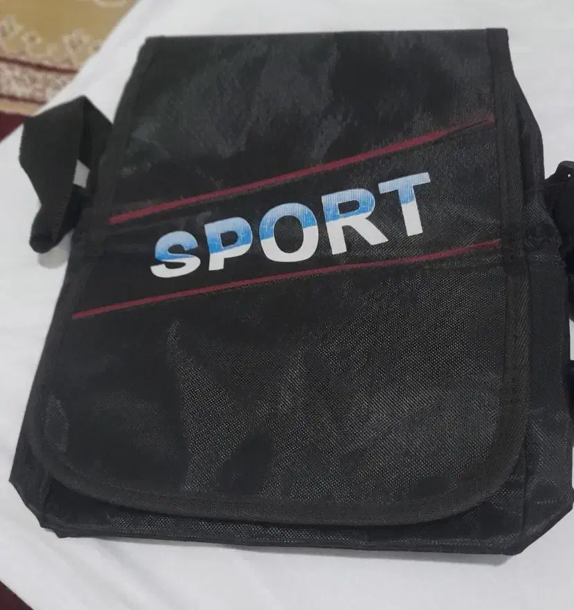 کیف و کمربند اسپرت|کیف، کفش، کمربند|دماوند, گیلاوند|دیوار