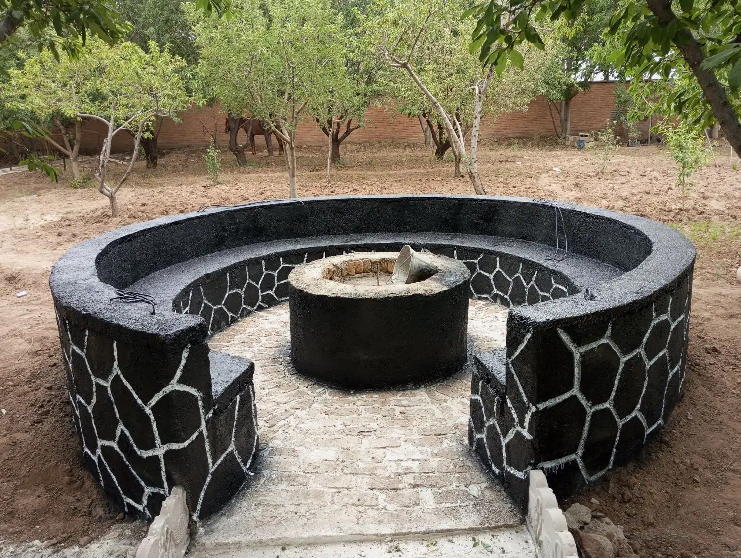 اجرای سیمانکاری ساده و طرح دار|خدمات پیشه و مهارت|قزوین, |دیوار