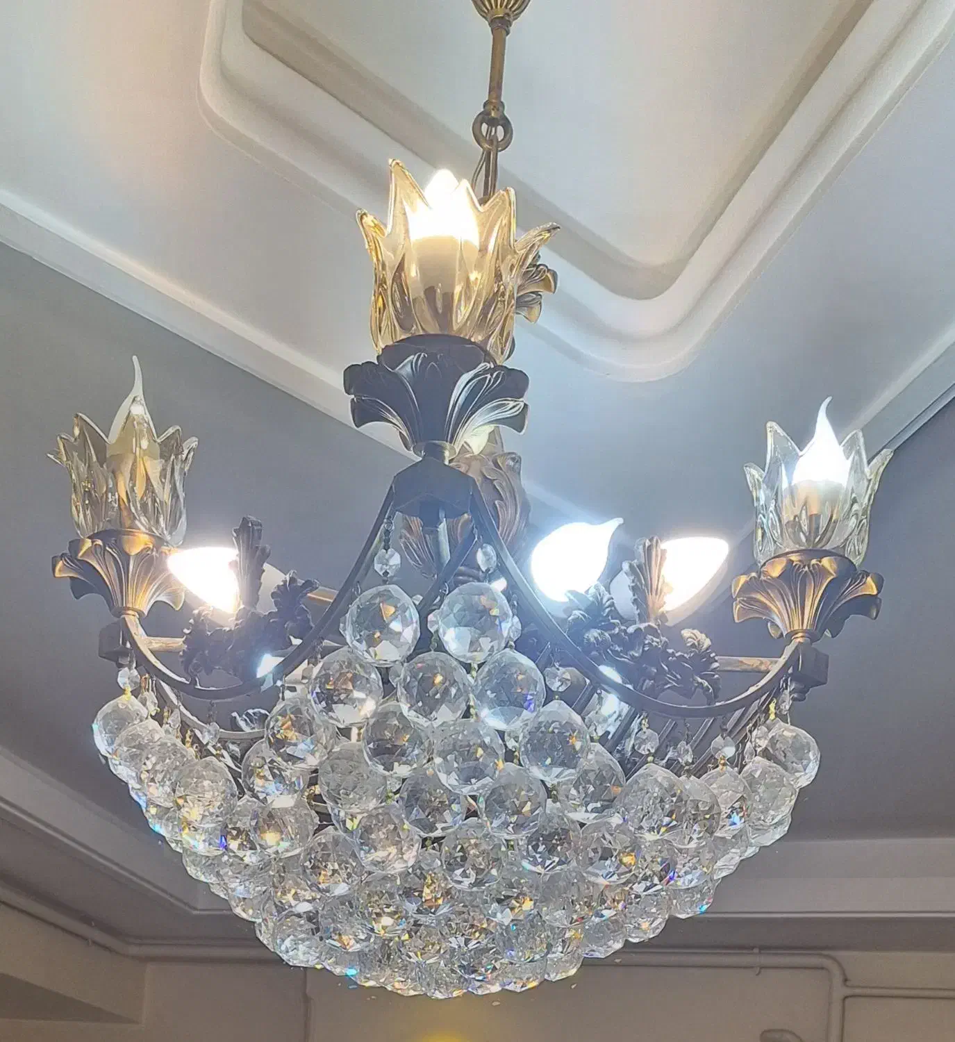 لوستر شیک|لوستر و چراغ آویز|همدان, |دیوار