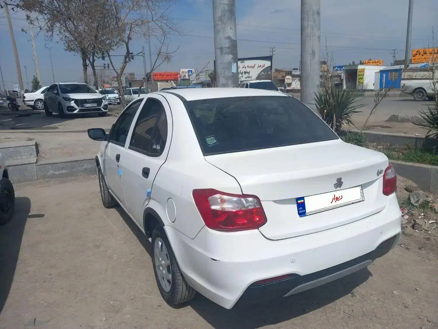 ساینا|خودرو سواری و وانت|مشهد, انقلاب|دیوار