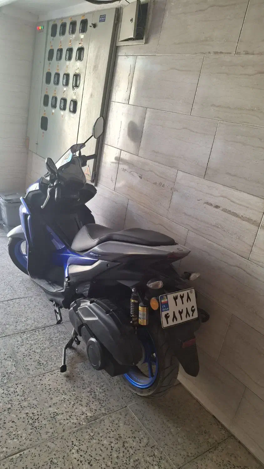 آیروکس ۱۸۰ مدل ۲۰۲|موتورسیکلت|کرج, میدان میوه و تره بار مرکزی|دیوار