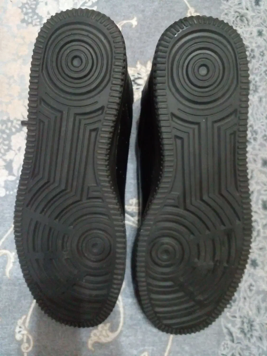 کتونی مشکی اصل سایز 42|کیف، کفش، کمربند|رشت, استقامت ۱|دیوار