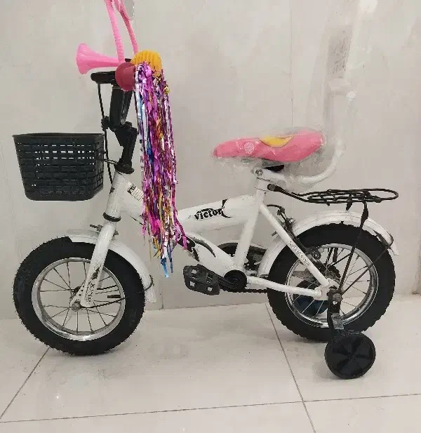 دوچرخه ی ۱۲ مناسب سن ۲ تا ۵ سال|دوچرخه، اسکیت، اسکوتر|بروجن, |دیوار