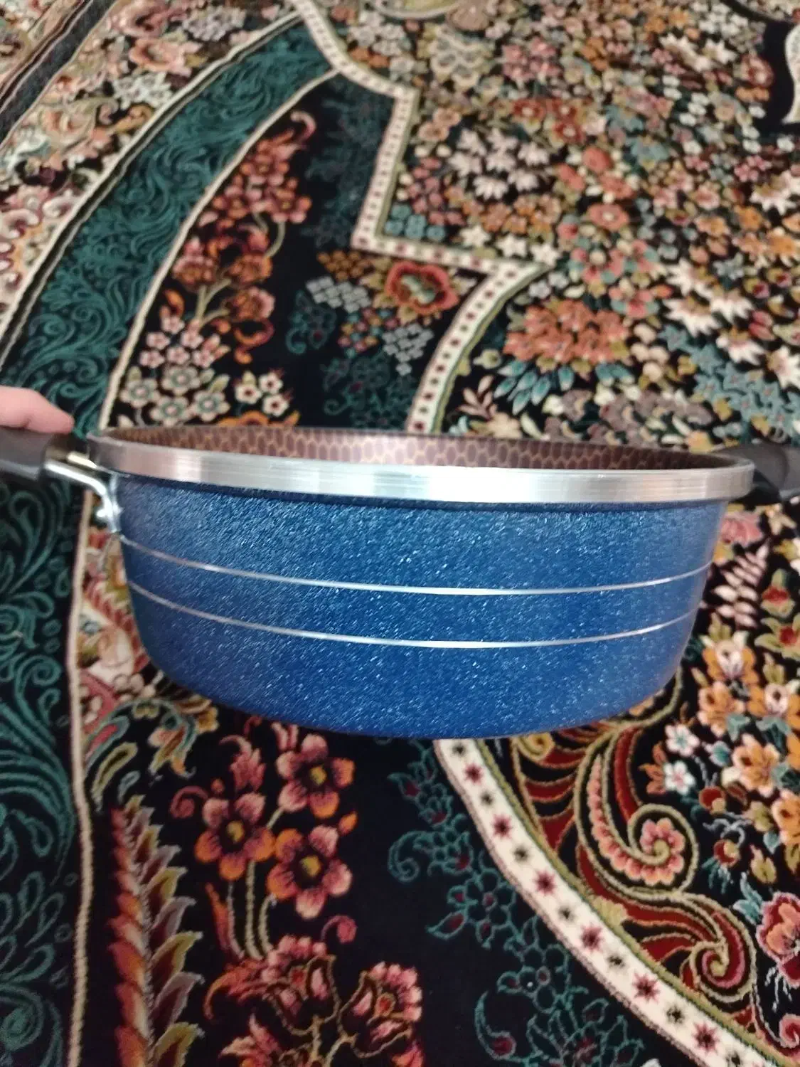 تابه تفلون|ظروف پخت‌وپز|قم, هفت تیر|دیوار