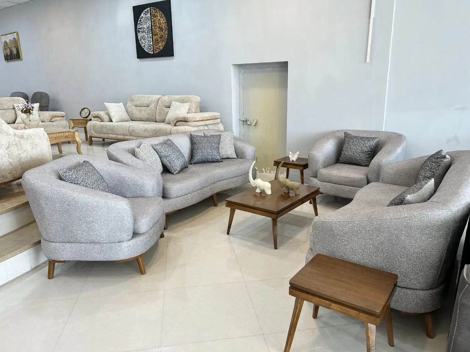 انواع مبل راحتی با ضمانت۳ساله|مبلمان خانگی و میز عسلی|سبزوار, قلعهنو دهزار|دیوار