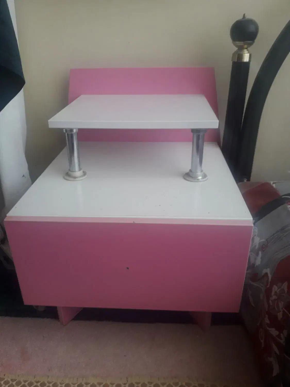 تخت وتشک|تخت و سرویس خواب|خمینی‌شهر, |دیوار