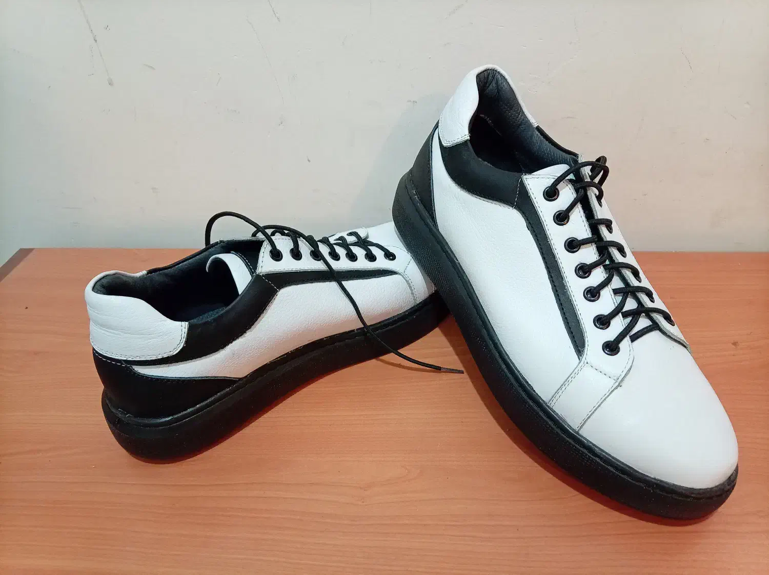 انواع کفش زنانه ومردانه به مناسبت بلک فرایدی|کیف، کفش، کمربند|سهند, |دیوار