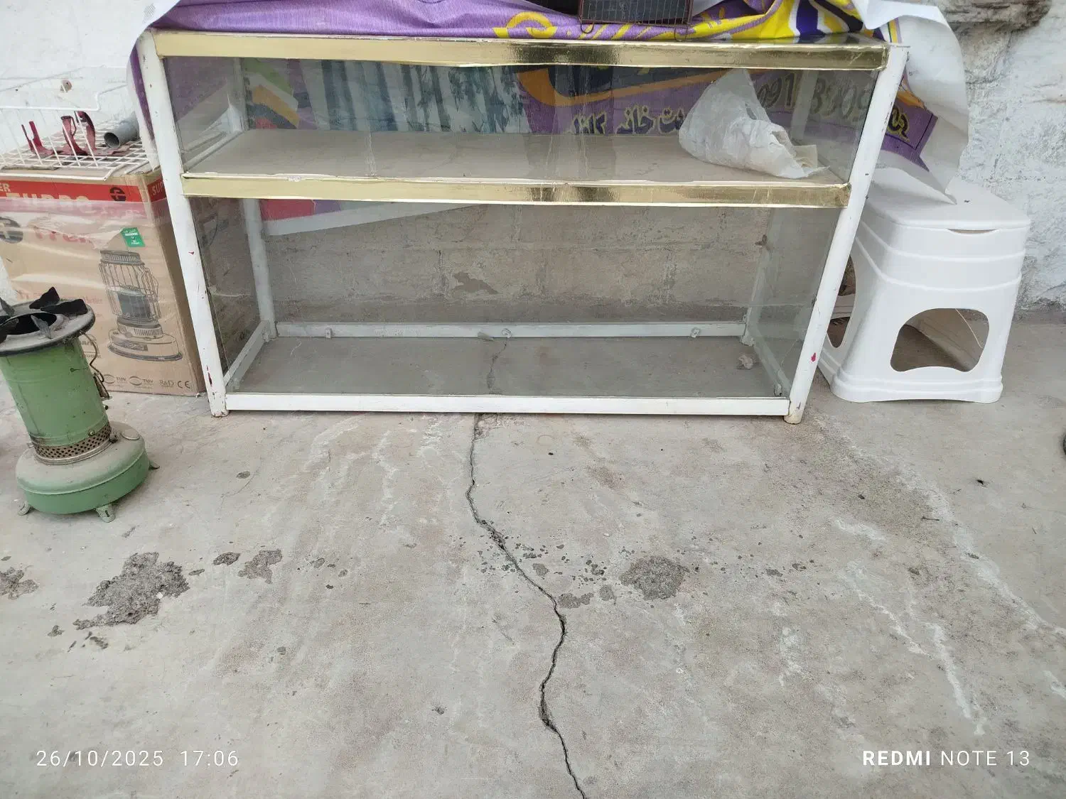 قفس چوبی دیواری ویترین مغازه|فروشگاه و مغازه|مسجد سلیمان, |دیوار