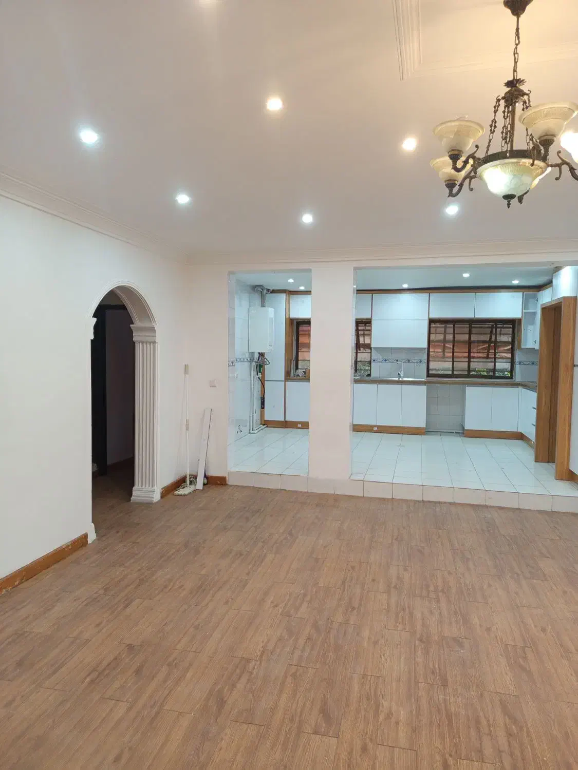 ویلای دربست ۴۰۰ متری با ۱۶۰ متر بنا|اجارهٔ دفتر کار، اتاق اداری، مطب|نوشهر, |دیوار