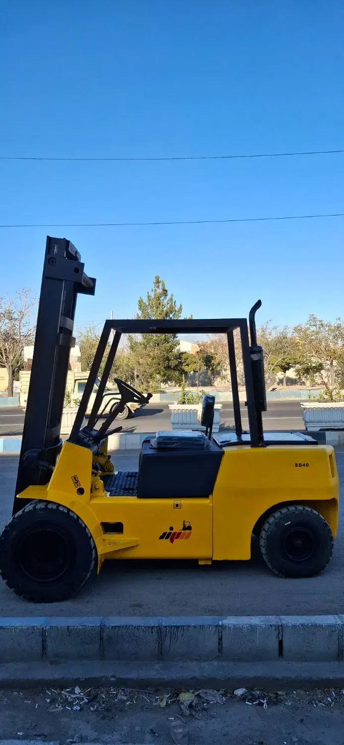 لیفتراک ۴تن سهند|خودرو سنگین|تبریز, |دیوار