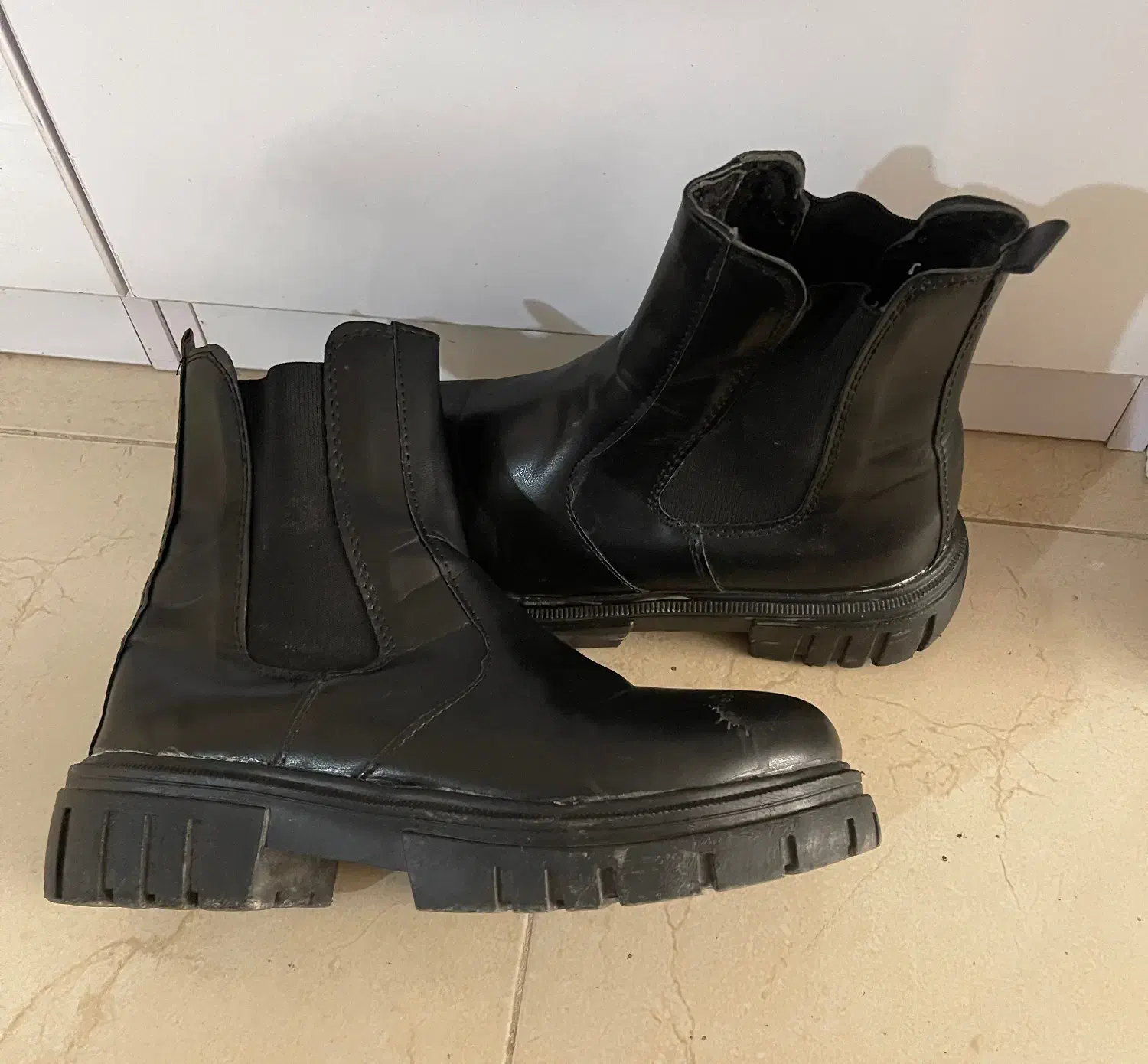 نیم بوت چلسی سایز ۴۰|کیف، کفش، کمربند|کرمانشاه, |دیوار