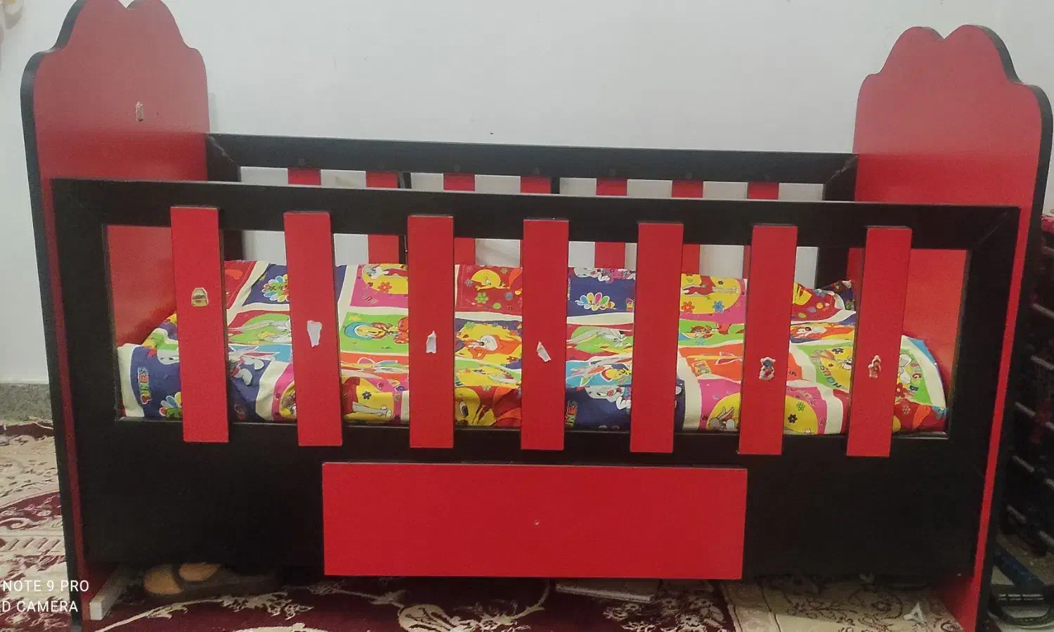تخت کودک|تخت و صندلی بچه|جلفا, |دیوار
