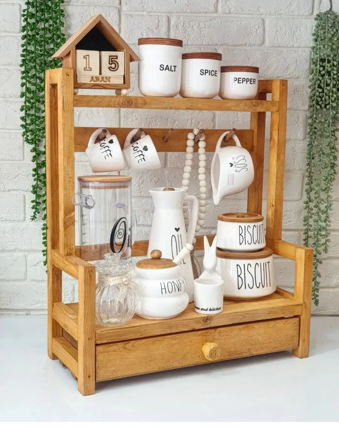 نیازمند فروشنده خانم|استخدام خدمات فروشگاه و رستوران|دورود, |دیوار