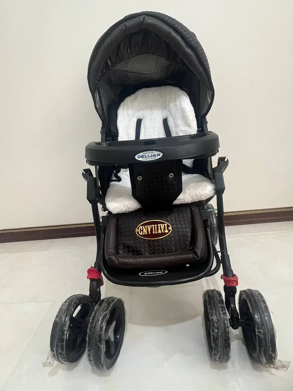 کالسکه و کریهر|کالسکه و لوازم جانبی|تهران, دهم فروردین|دیوار