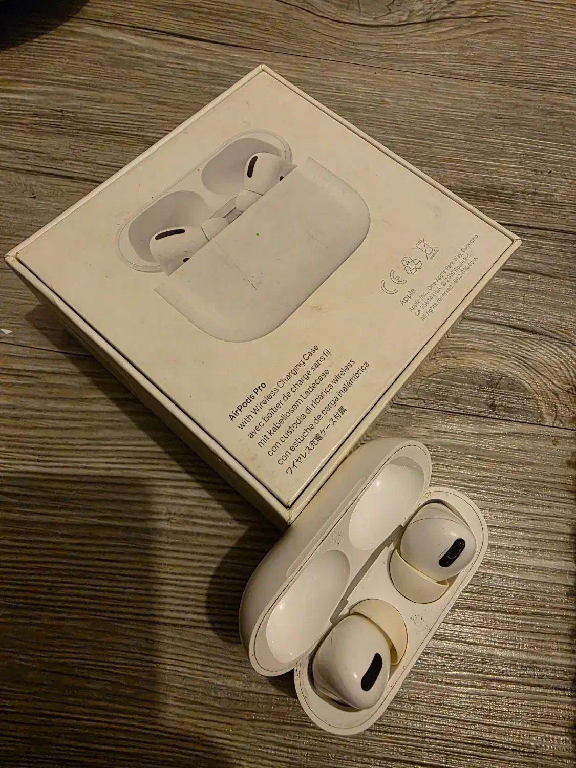 اپل Airpods pro اصلی معاوضه با galaxy buds 3 pro|لوازم جانبی موبایل و تبلت|تهران, شهرک نفت|دیوار