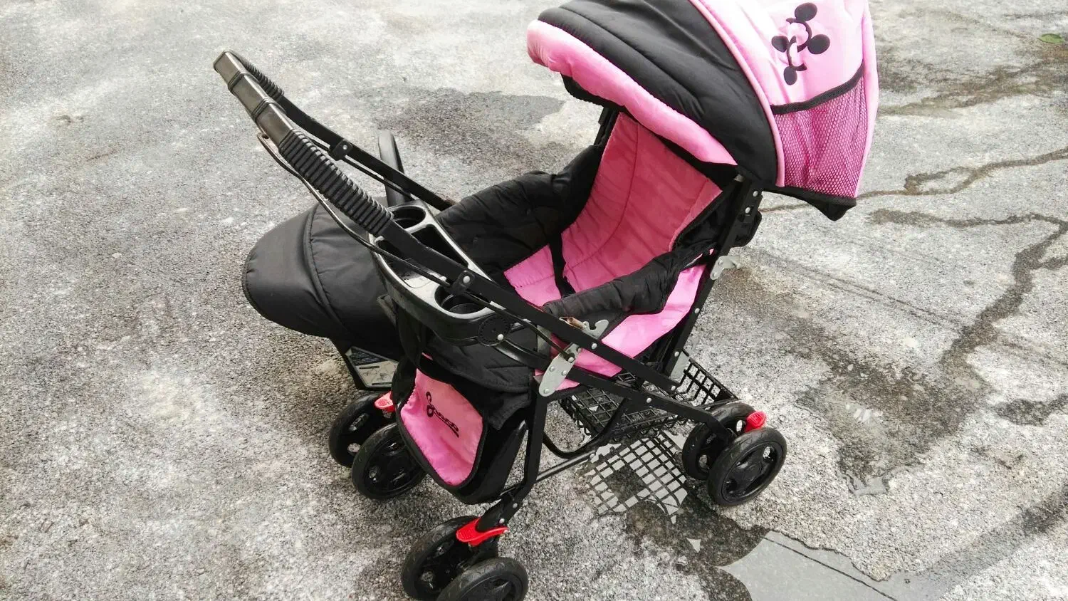 کالسکه دخترانه|کالسکه و لوازم جانبی|رشت, شهرک صبا|دیوار