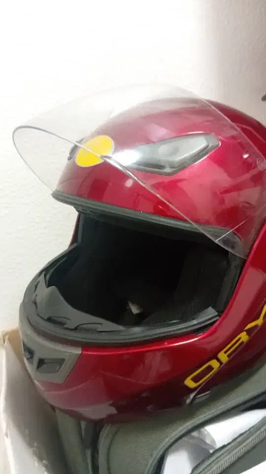 کلاه کاسکت|قطعات یدکی و لوازم جانبی|شاهینشهر, کوی مهدیه|دیوار