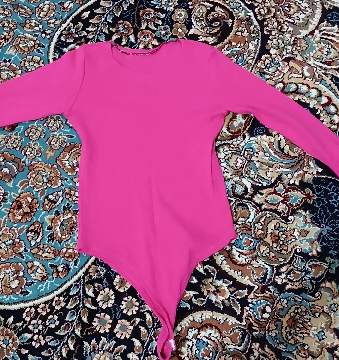 بادی عزل دار|لباس|کردکوی, |دیوار