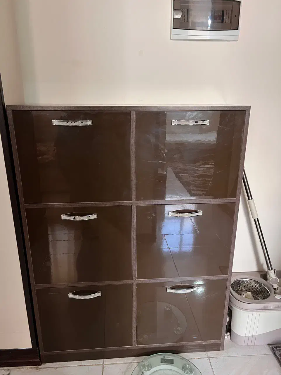 جاکفشی|جاکفشی، کمد، دراور|برخوار, |دیوار