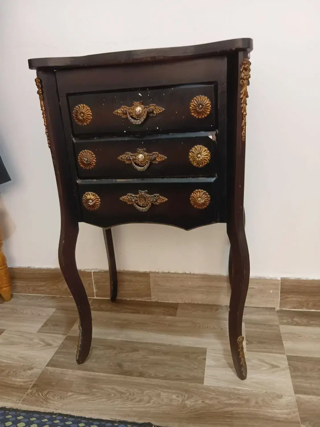 میز تلفن|میز تلفن|کرج, کرج نو|دیوار