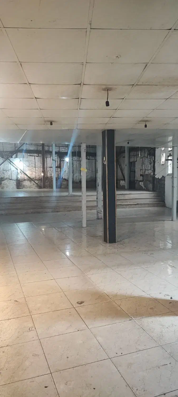 ۶۰۰ متر مغازه تجاری سبزه میدان|اجارهٔ مغازه و غرفه|رشت, پیرسرا|دیوار