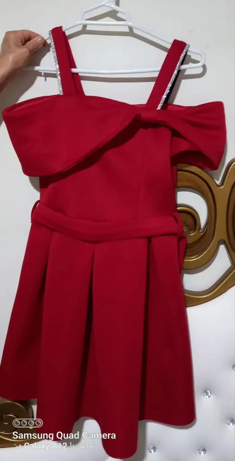 پیراهن قرمز دخترانه|کفش و لباس بچه|تربتحیدریه, میدان مرکزی|دیوار