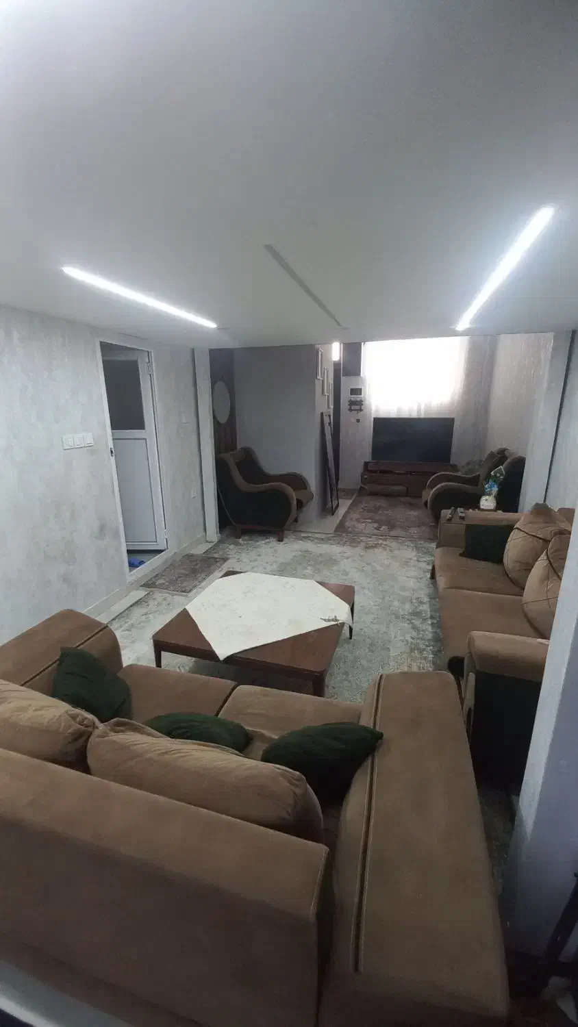 فروش دوطبقه دو واحد یکجا در محدوده میدان پرستار|فروش آپارتمان|بندر انزلی, زنبق|دیوار