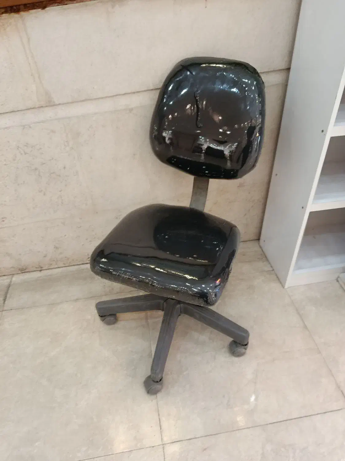 صندلی چرخدار سالم|مبلمان اداری|قزوین, |دیوار