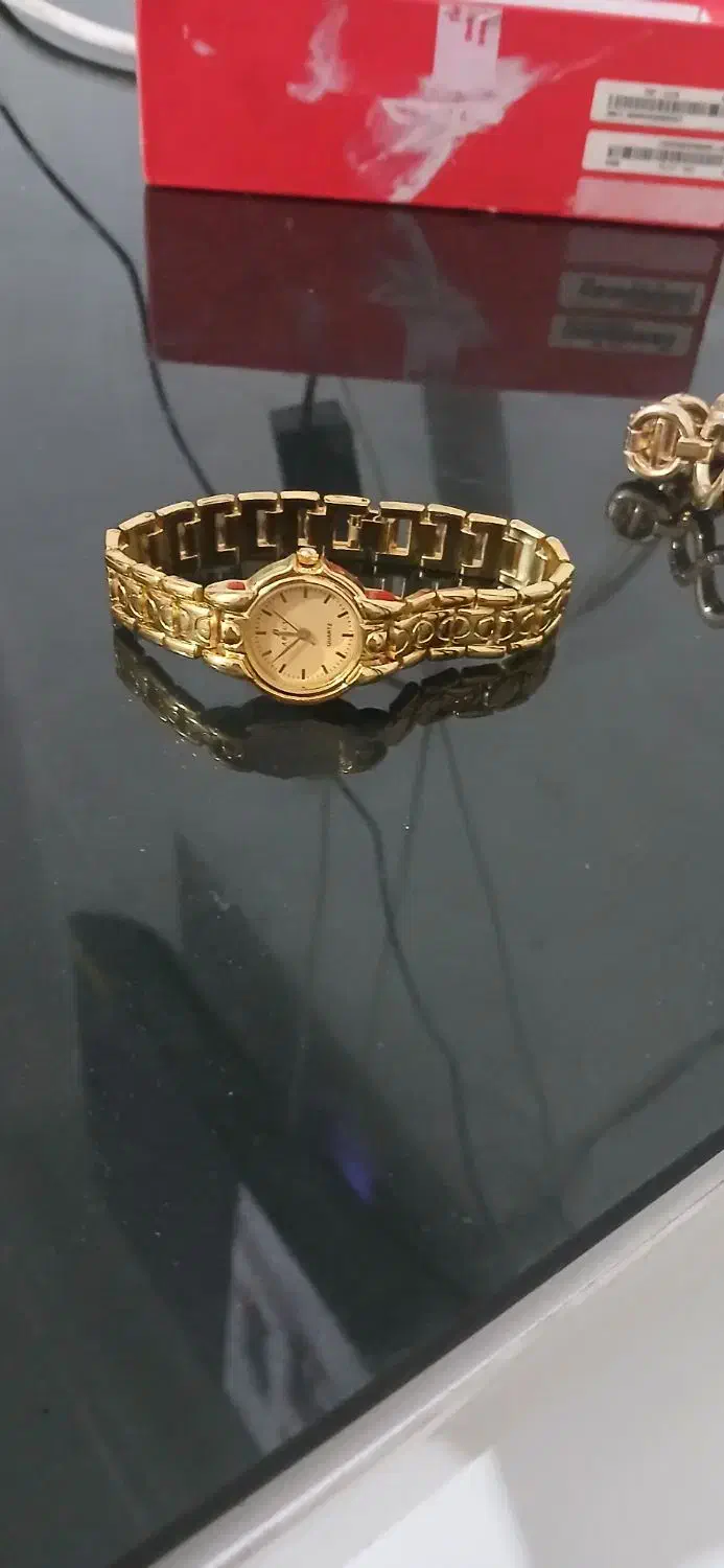 ساعت|ساعت|فردیس, شهرک اسکویی|دیوار