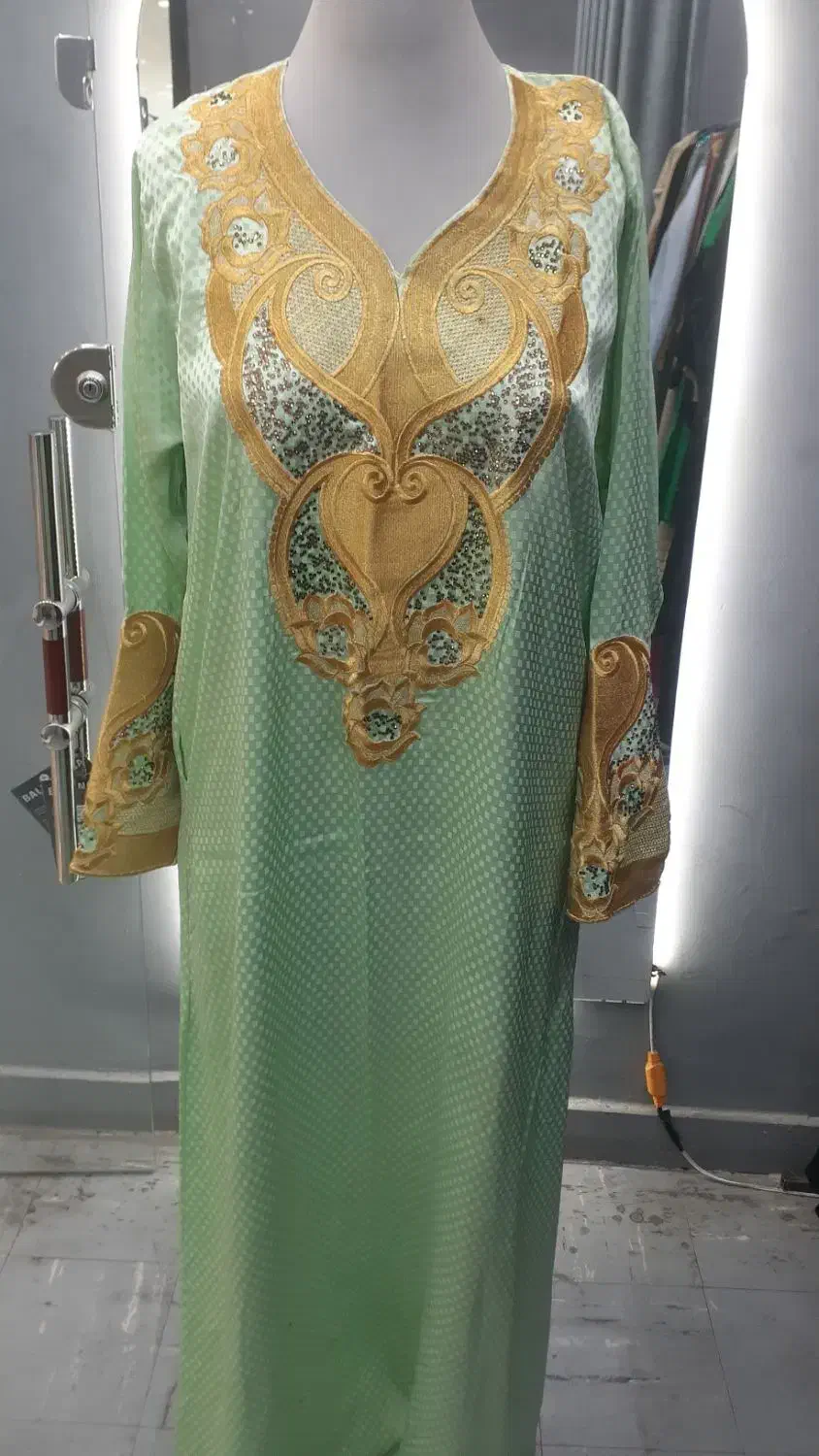 انواع مانتو خلیجی از۶۰۰تا۸۰۰ .ماکسی از۲۰۰تا ۳۵۰|لباس|شوش, |دیوار