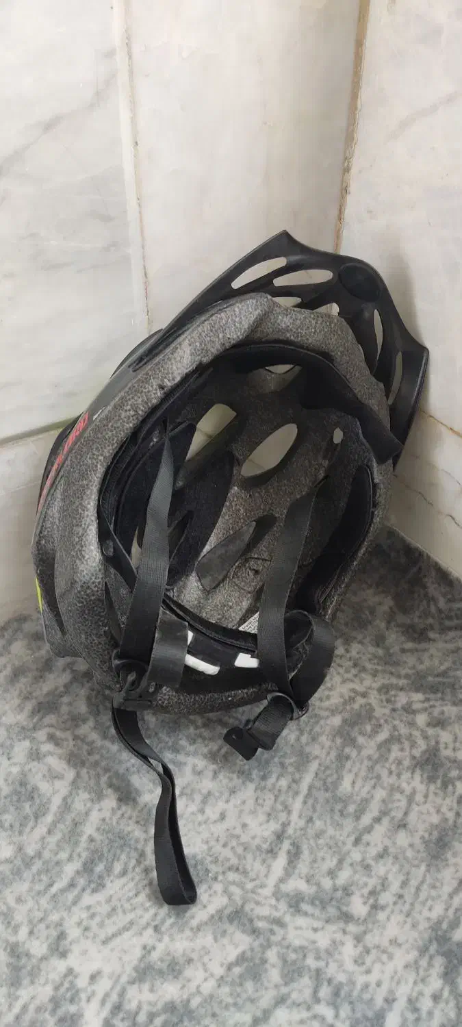 کلاه ایمنی اورلورد طوسی|دوچرخه، اسکیت، اسکوتر|نجفآباد, ۲۲ بهمن|دیوار