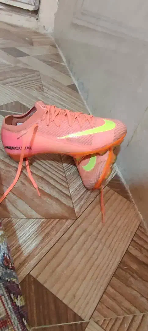 کفش فوتبال|کیف، کفش، کمربند|کوهدشت, |دیوار