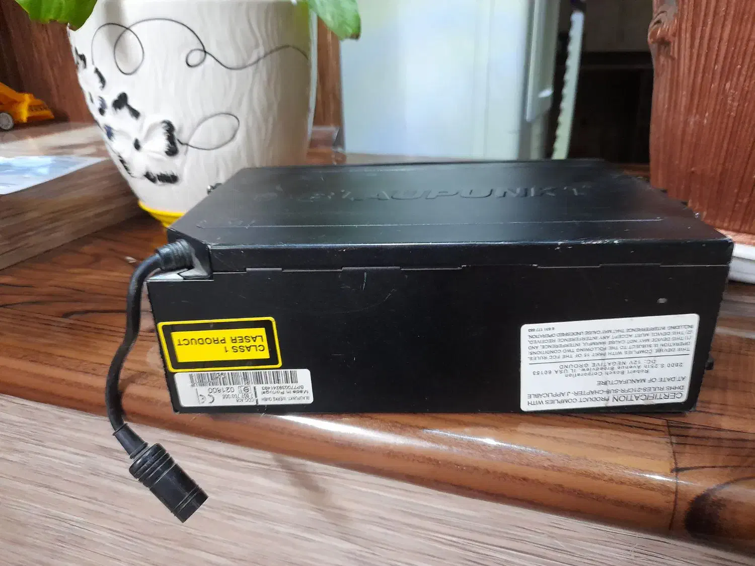 صوتی|صوتی و تصویری|اصفهان, شهرک زاینده رود|دیوار