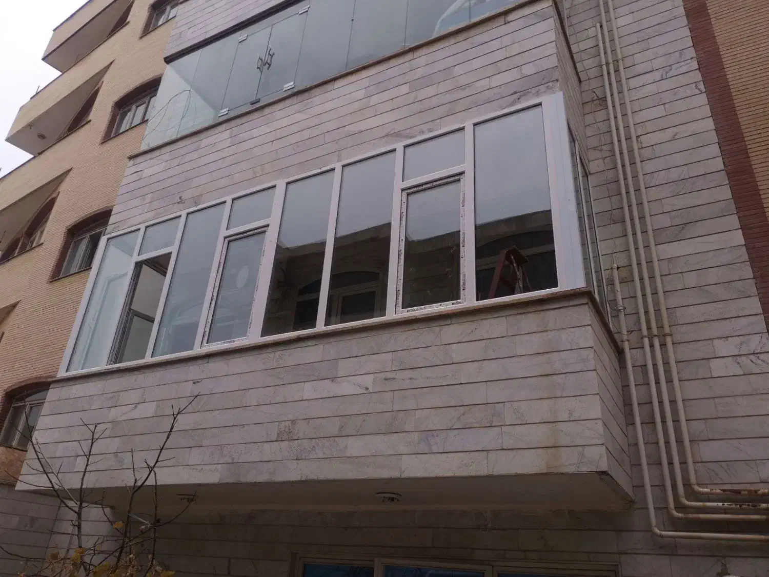 درب و پنجره upvc و شیشه بالکنی|خدمات پیشه و مهارت|تبریز, |دیوار