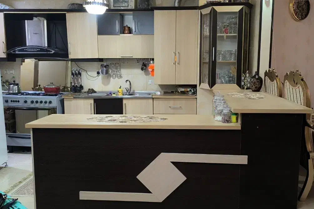 کابینت دست دوم|آب‌چکان و نظم‌دهنده ظروف|صدرا-فارس, فاز ۱|دیوار