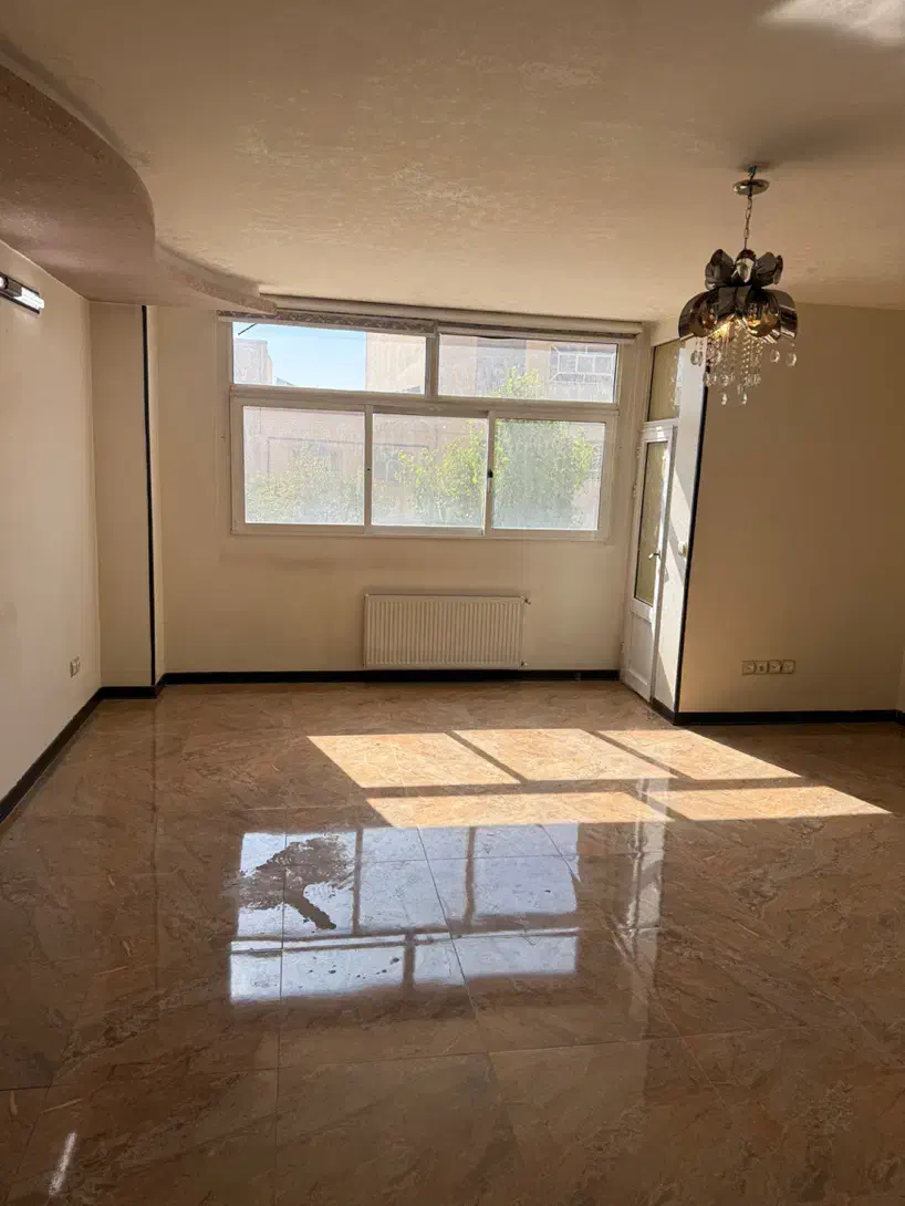 فروش واحد غرق نور علامه|فروش آپارتمان|شاهینشهر, طالقانی|دیوار