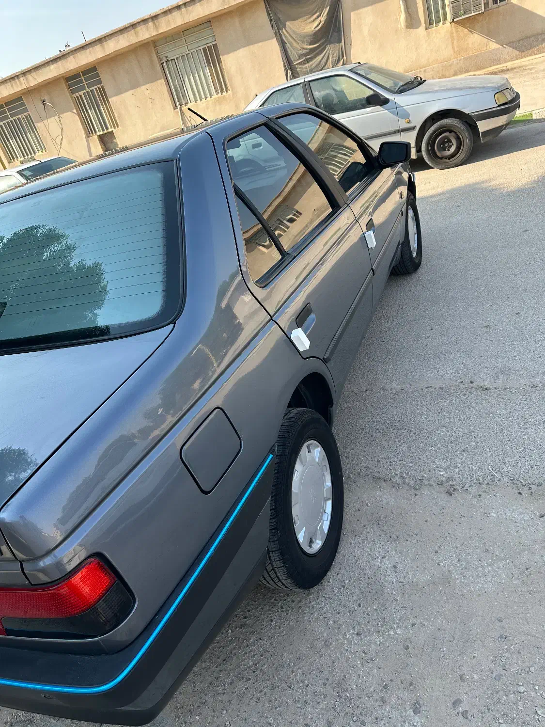 پژو ۴۰۵ مدل ۹۷|خودرو سواری و وانت|بندر گناوه, |دیوار