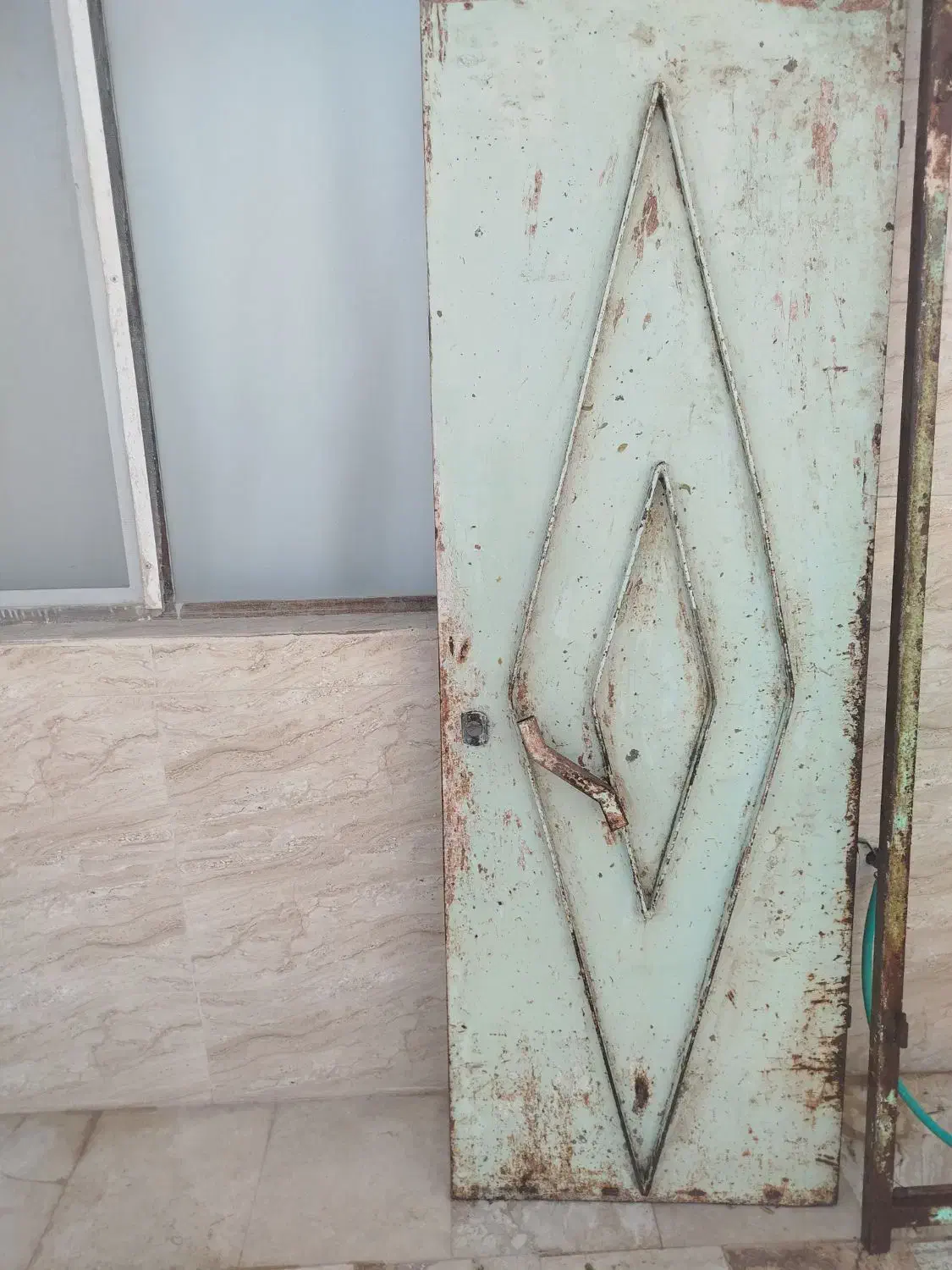 در آهنی|مصالح و تجهیزات ساختمان|جعفرآباد, |دیوار