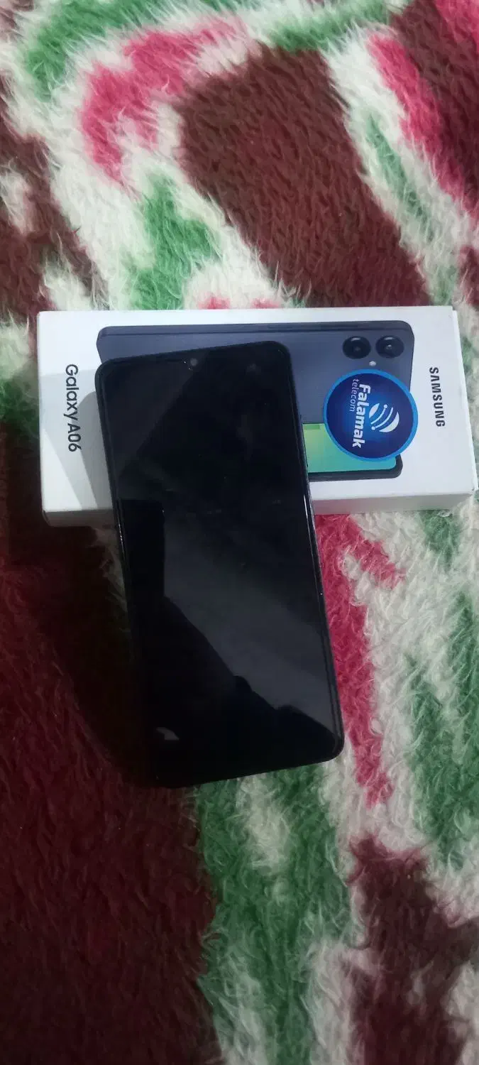 گوشی A06|موبایل|میانه, |دیوار