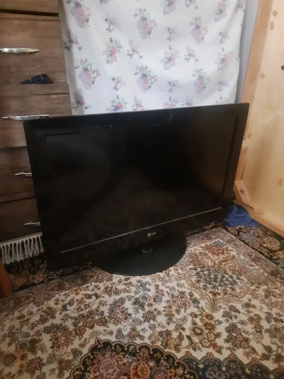 تلویزیون ال جی 32اینچ|تلویزیون و پروژکتور|قم, کلهری|دیوار
