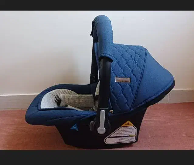 کریر نوزاد مارک دلیجان|کالسکه و لوازم جانبی|جویبار, |دیوار