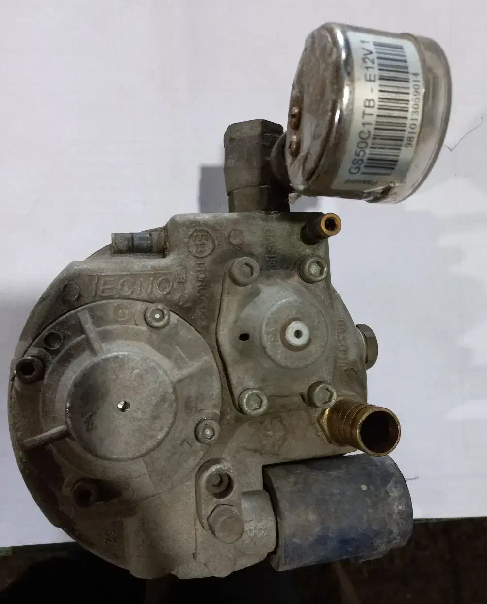 کپسولcng|قطعات یدکی و لوازم جانبی|نیر (اردبیل), |دیوار